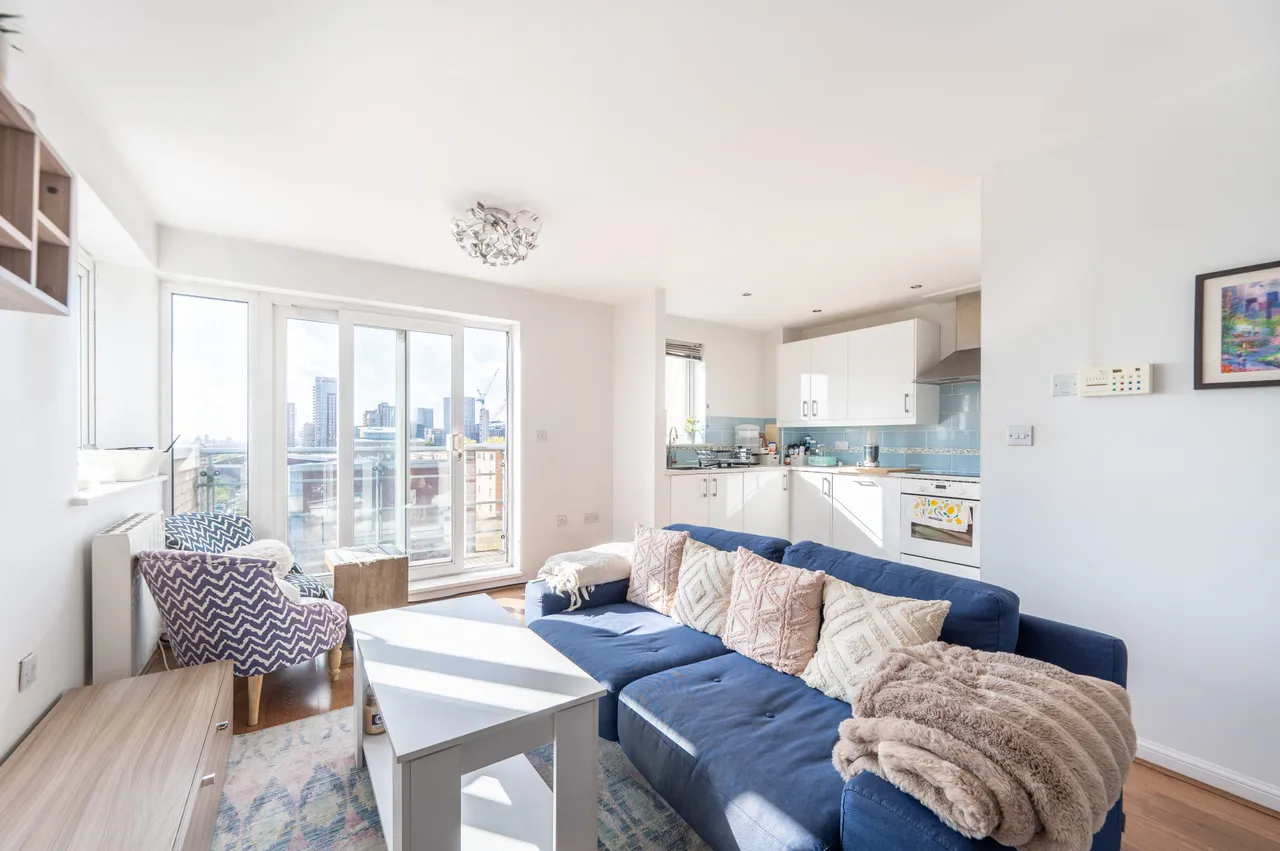 2 bed flat for sale, Wembley, HA9