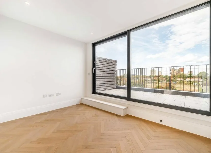 Bryanston Close, Norwood Green, UB2, photo 9