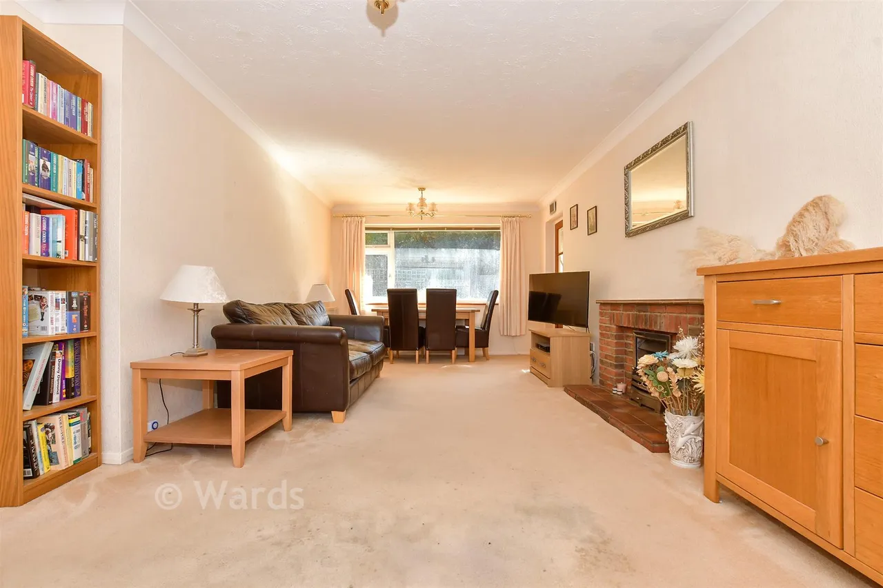 Hall Crescent, Sholden, CT14, photo 6