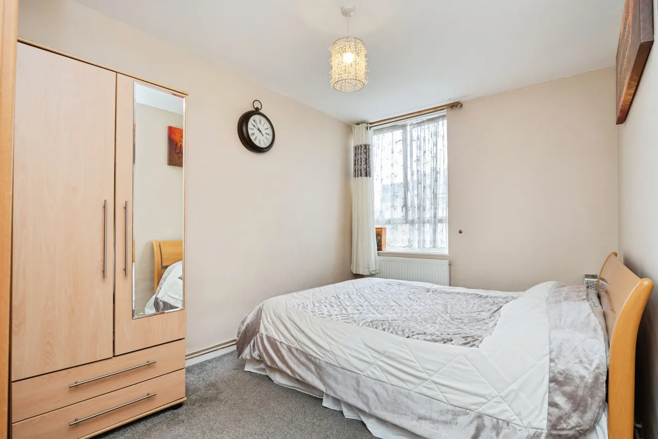 Old Church Road, London, E1, photo 13