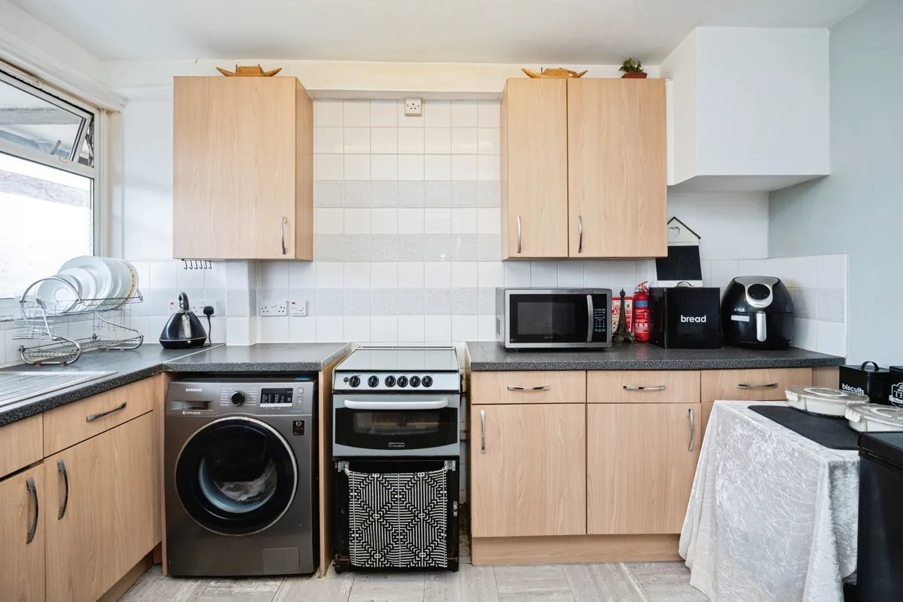 Old Church Road, London, E1, photo 8