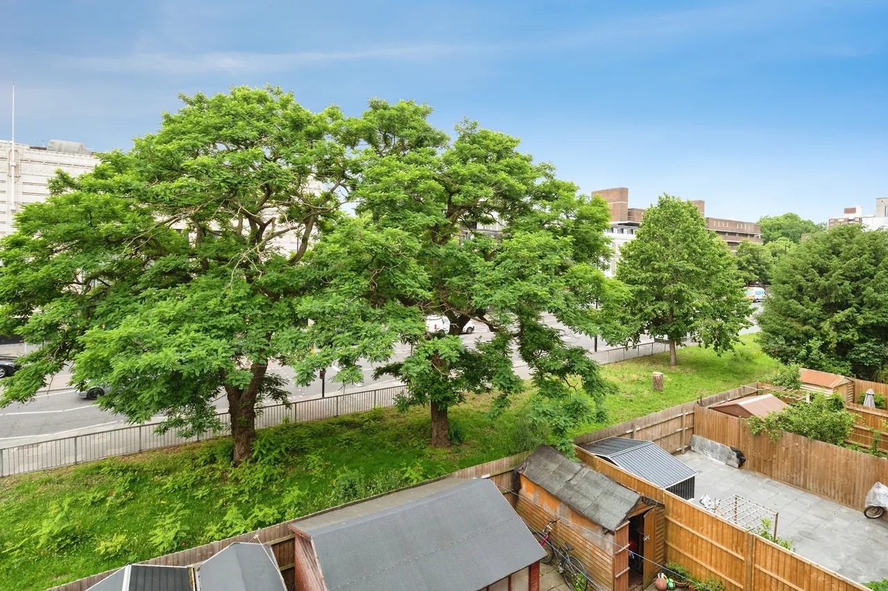 Old Church Road, London, E1, photo 2