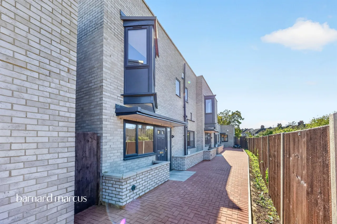 Hythe Road, Thornton Heath, CR7, photo 24