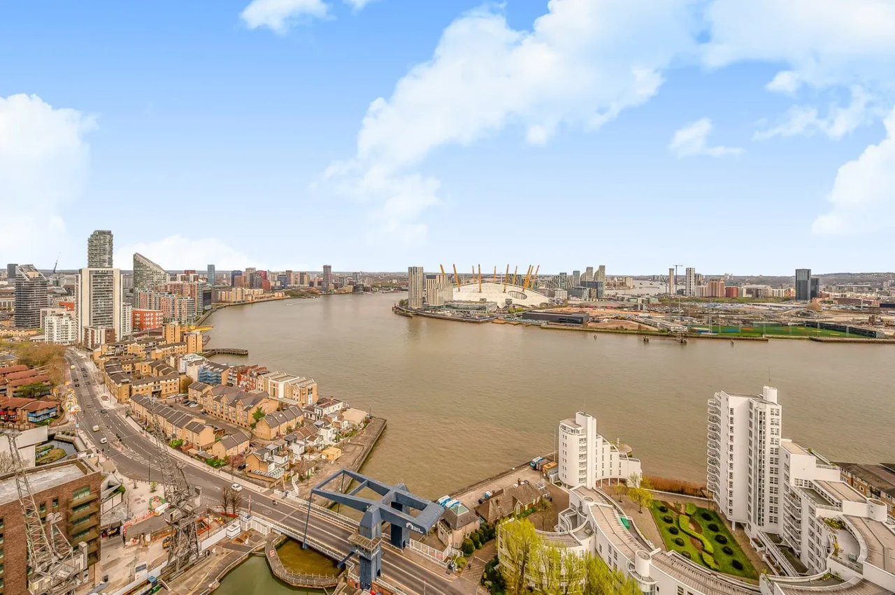 Dollar Bay Place, London, E14, photo 13