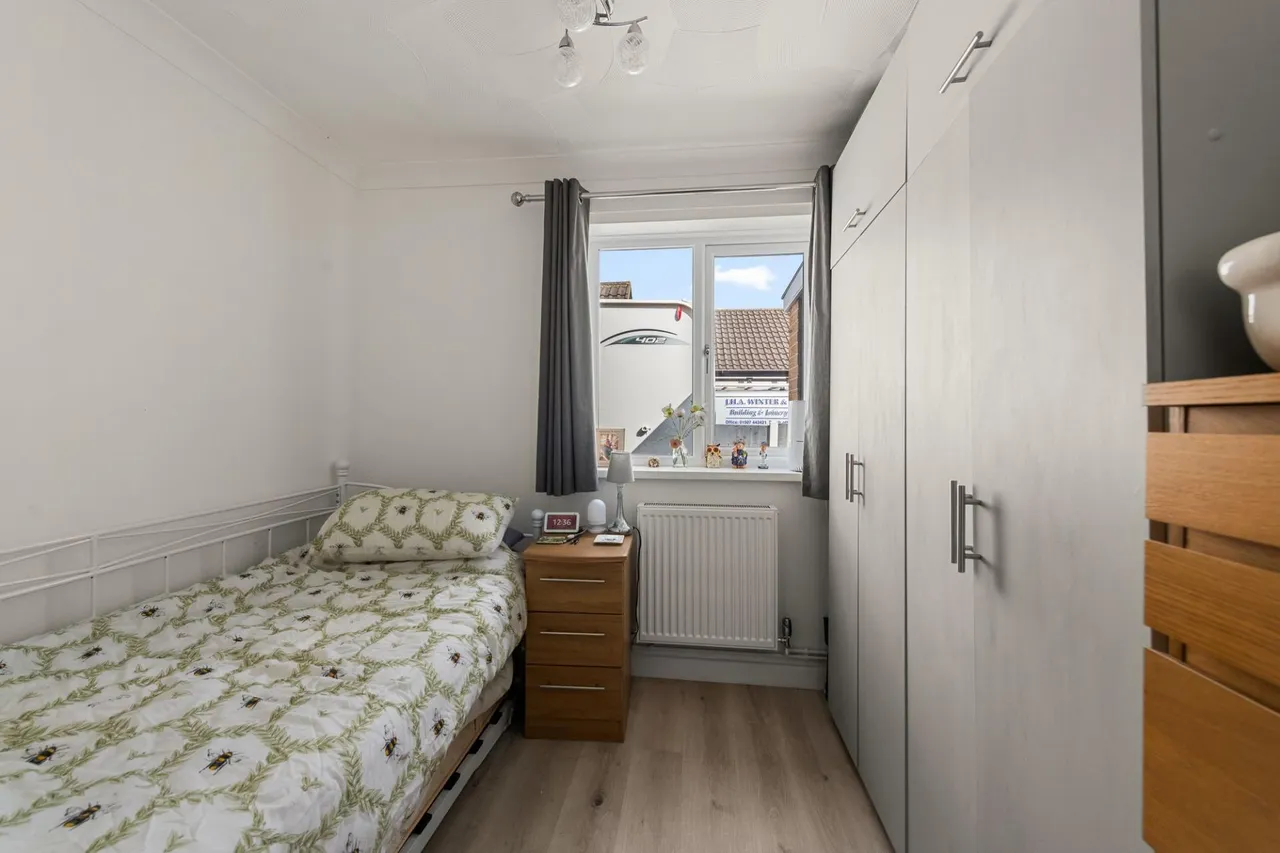 Robinson Avenue, Alford, LN13, photo 11