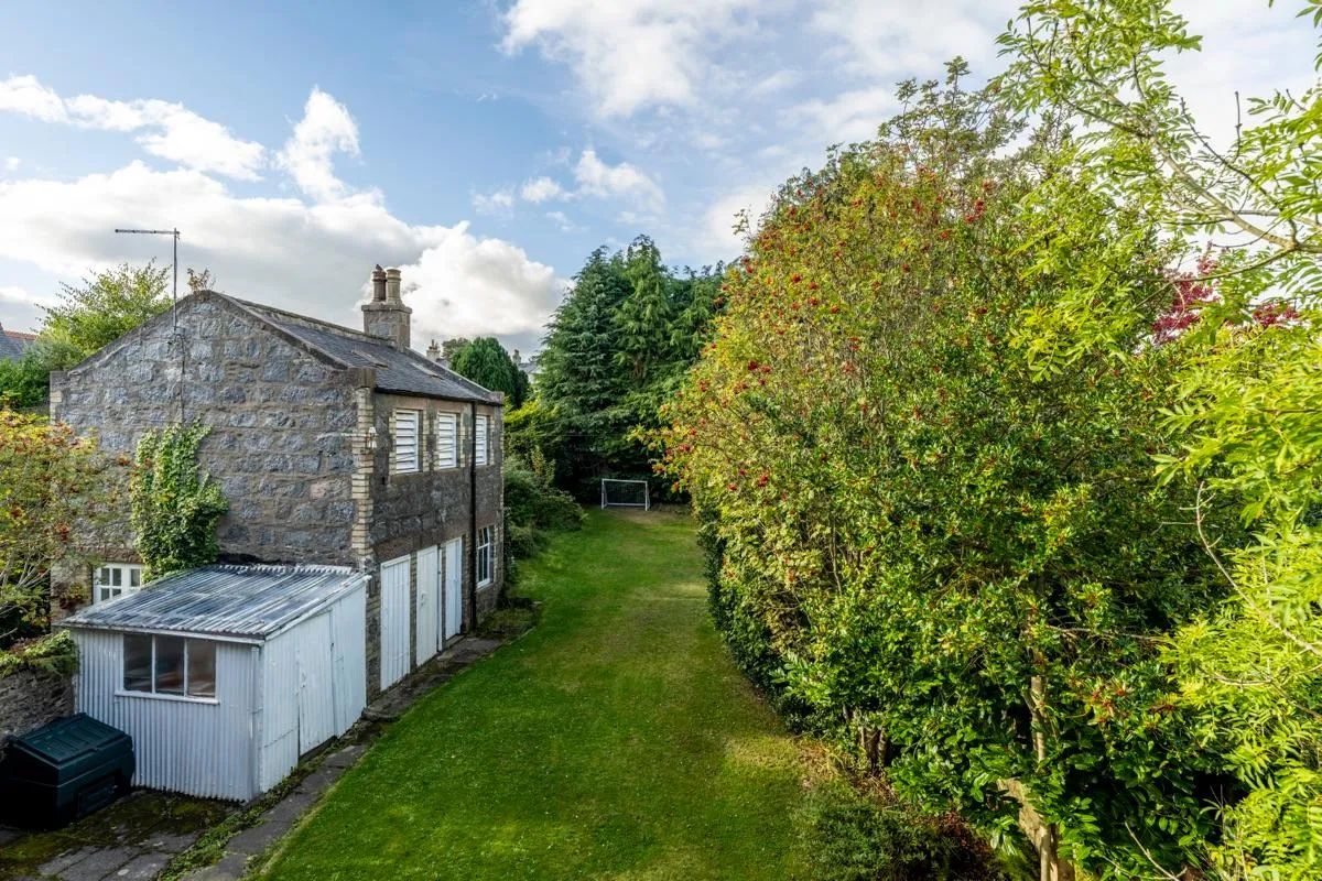 North Deeside Road, Cults, AB15, photo 4