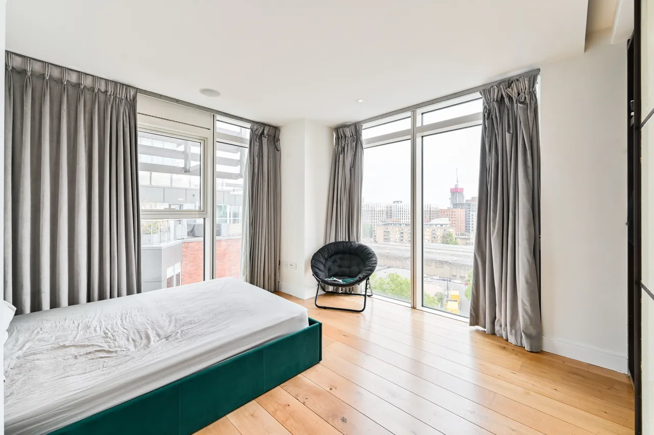 30 Ascensis Tower, Juniper Drive, London, photo 5
