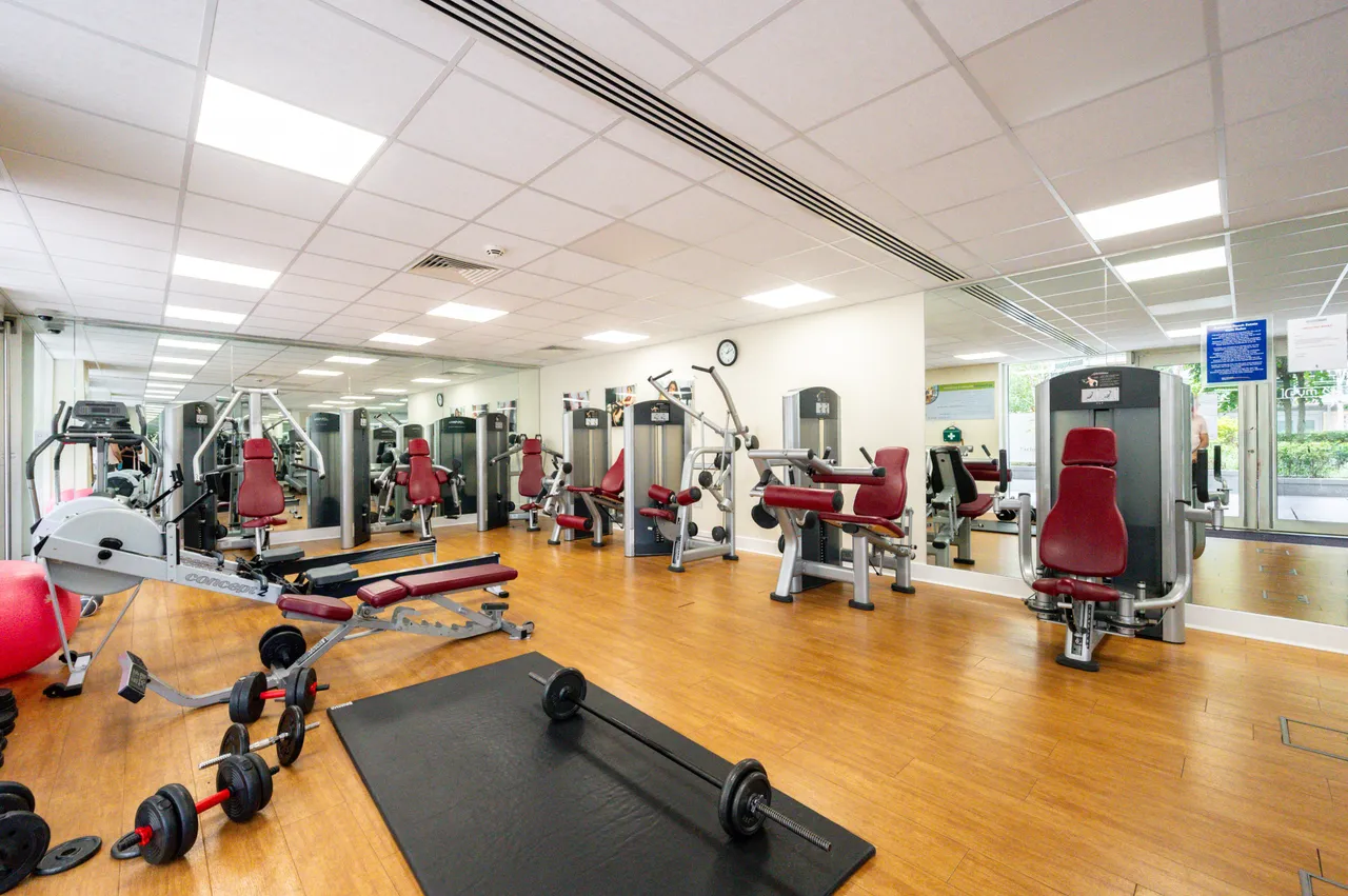 30 Ascensis Tower, Juniper Drive, London, photo 10