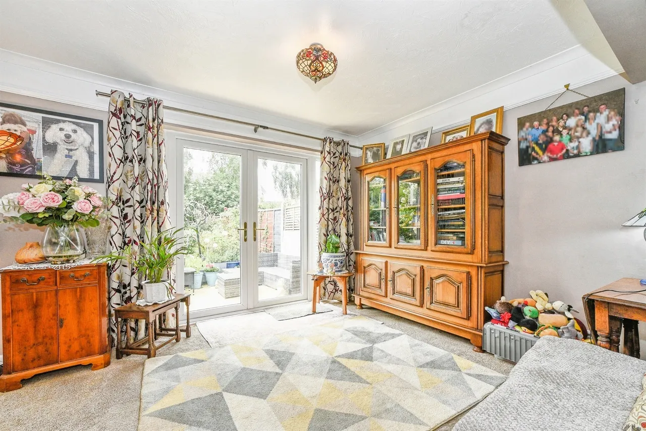 Cowleaze Close, Shrivenham, Swindon, photo 9