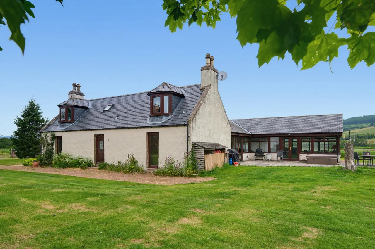 Mill House, Strachan, AB31, photo 3