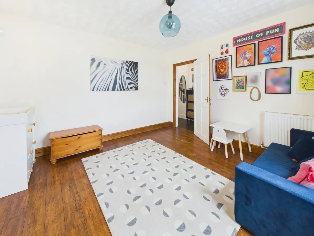 Swindon Road, Cheltenham, GL51, photo 5