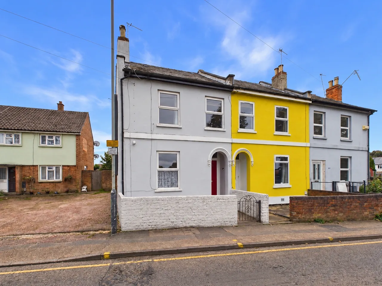 3 bed property for sale, Swindon Road, Cheltenham, GL51