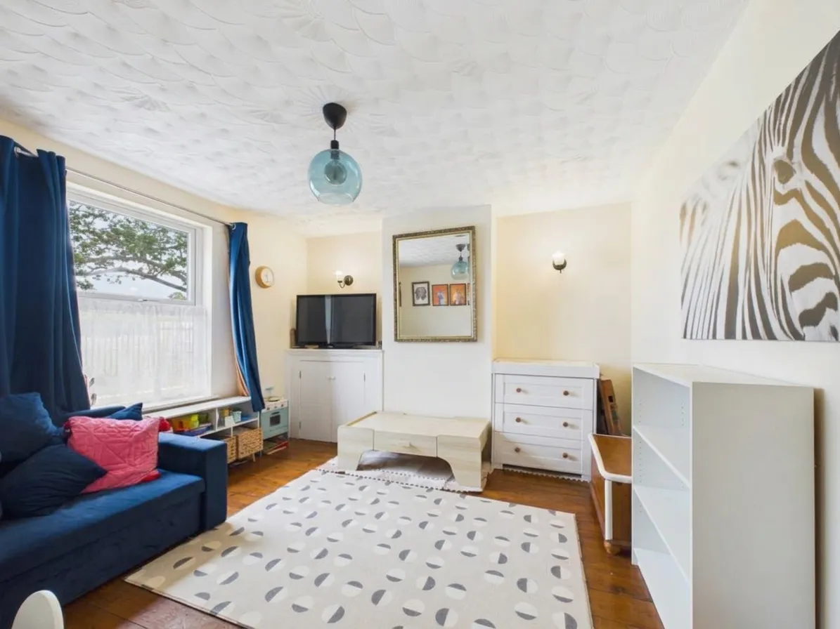 Swindon Road, Cheltenham, GL51, photo 4