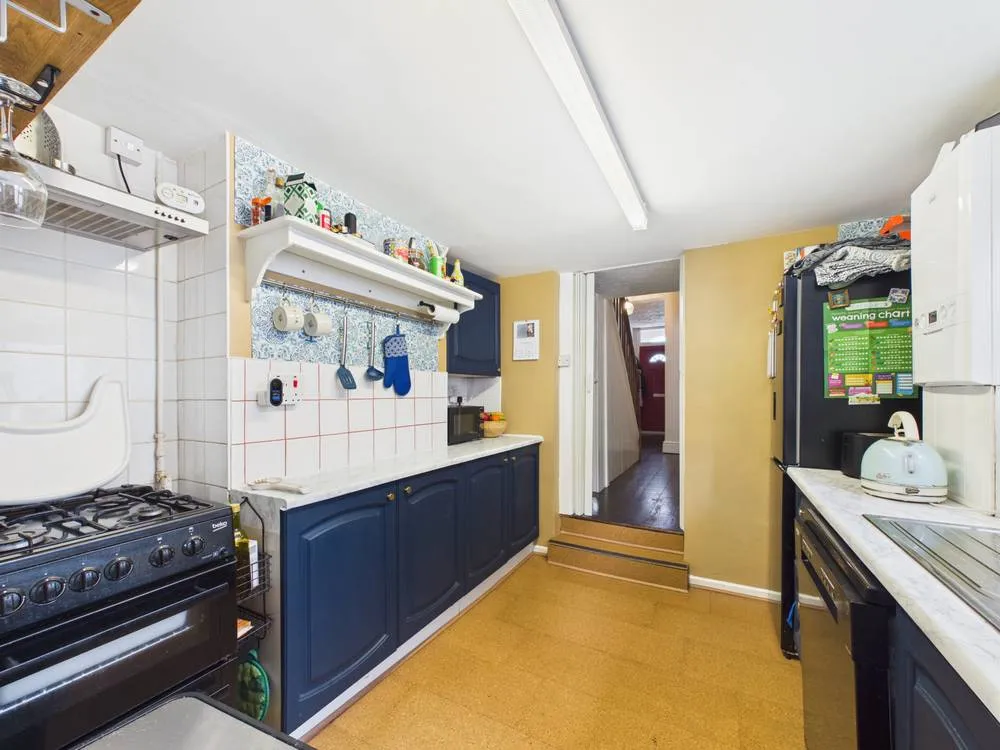 Swindon Road, Cheltenham, GL51, photo 7
