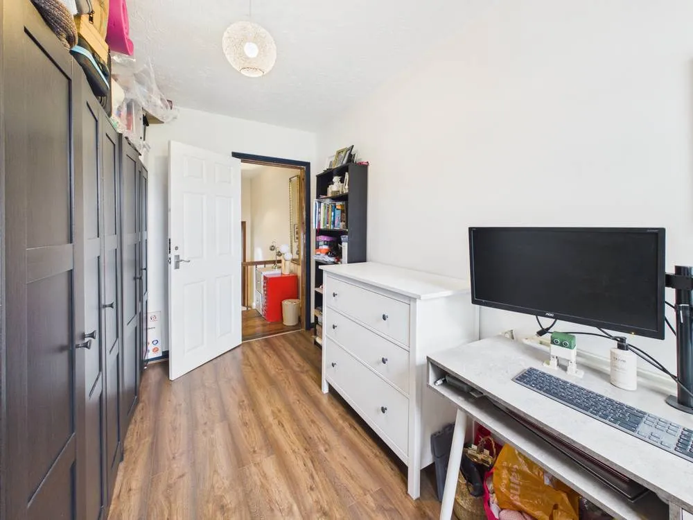 Swindon Road, Cheltenham, GL51, photo 14