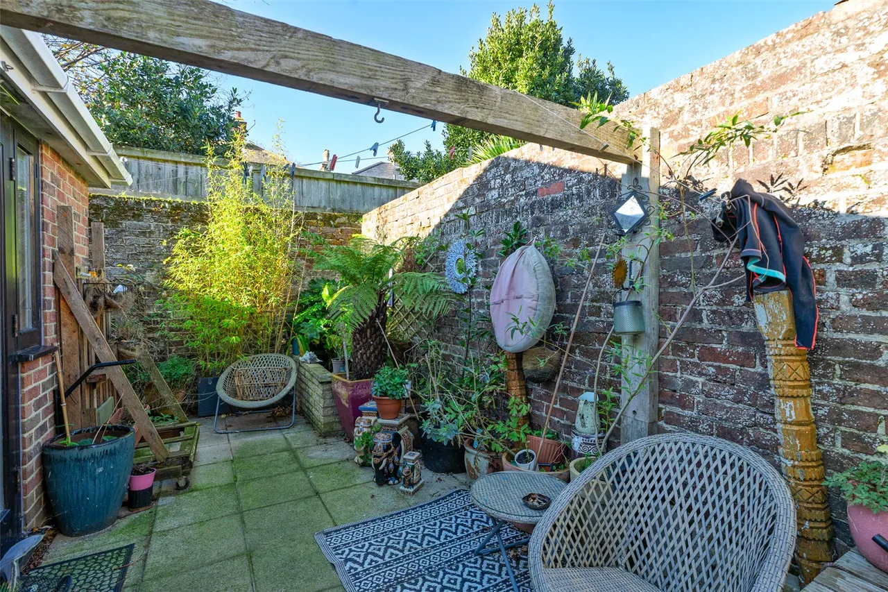 Tennyson Road, Worthing, BN11, photo 11