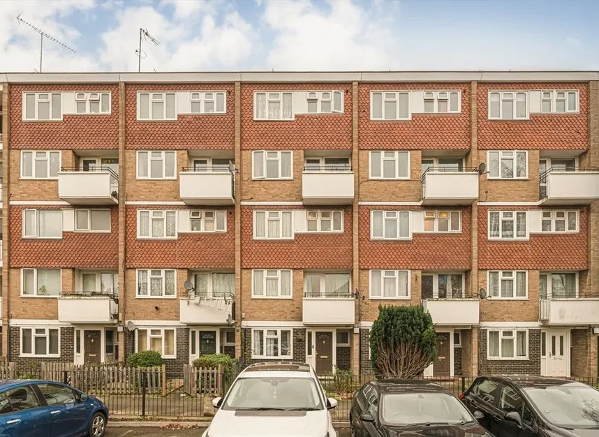 flat to rent — Acre Road, Kingston Upon Thames, KT2