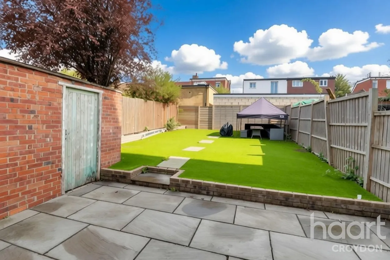 Swinburne Crescent, CR0, photo 11