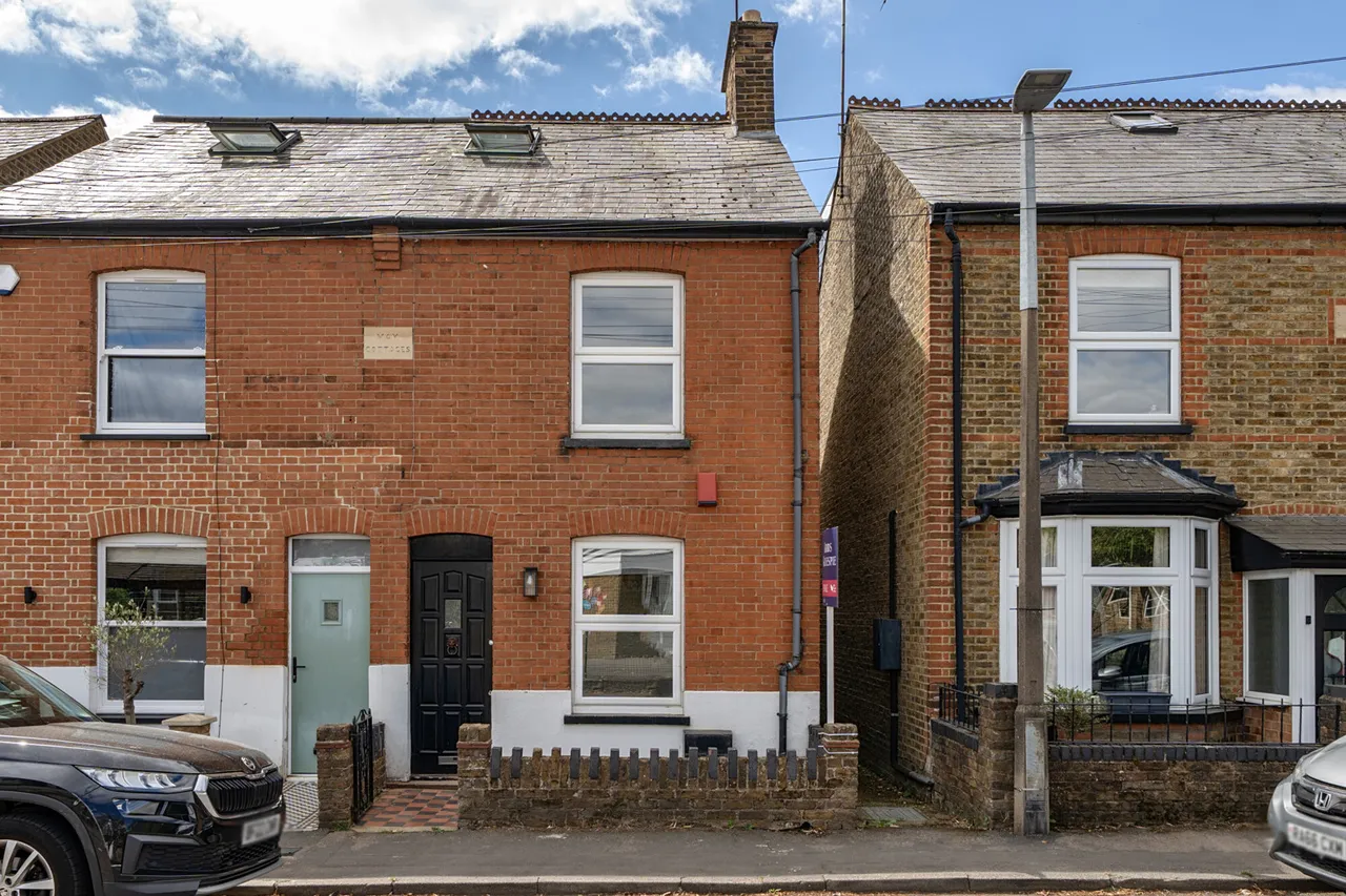 3 bed house for sale, Church Lane, Mill End, WD3