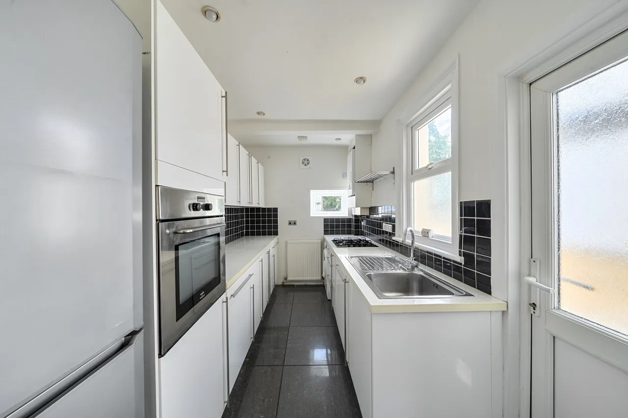 Church Lane, Mill End, WD3, photo 12