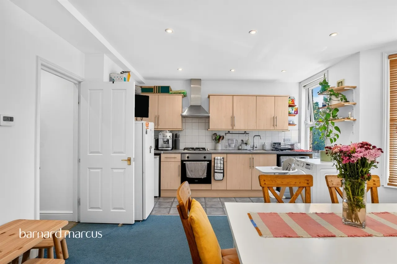 Muschamp Road, London, photo 7