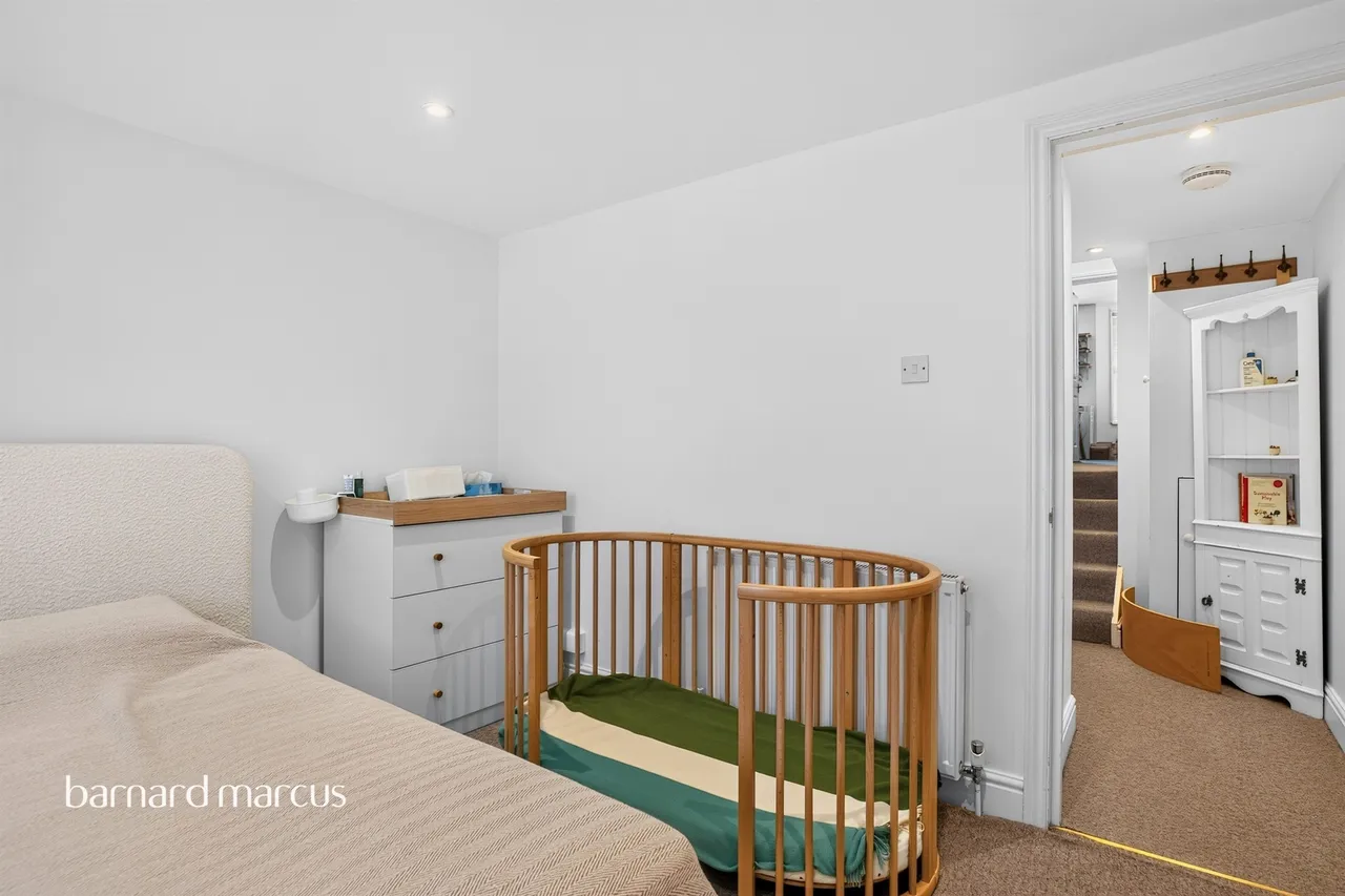 Muschamp Road, London, photo 11