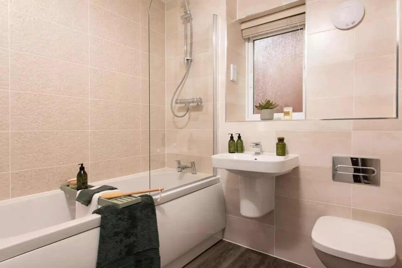 Newcastle Road, Whitmore, ST5, photo 15