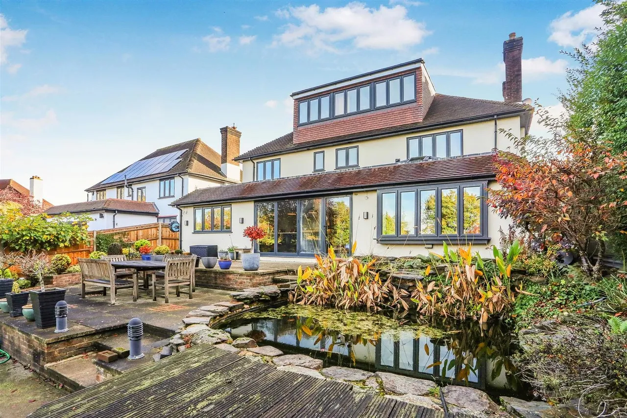 Shirley Avenue, South Cheam, SM2, photo 28