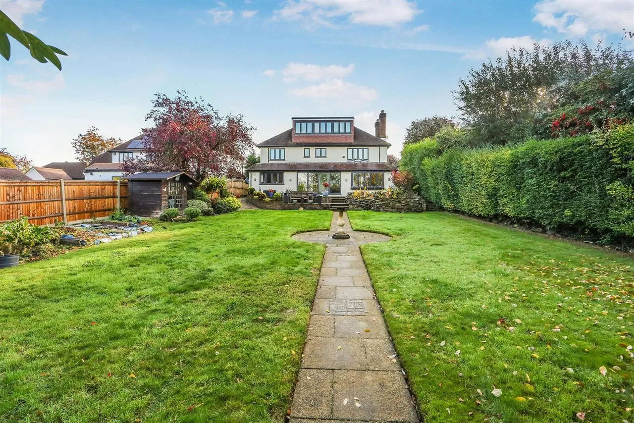 Shirley Avenue, South Cheam, SM2, photo 27