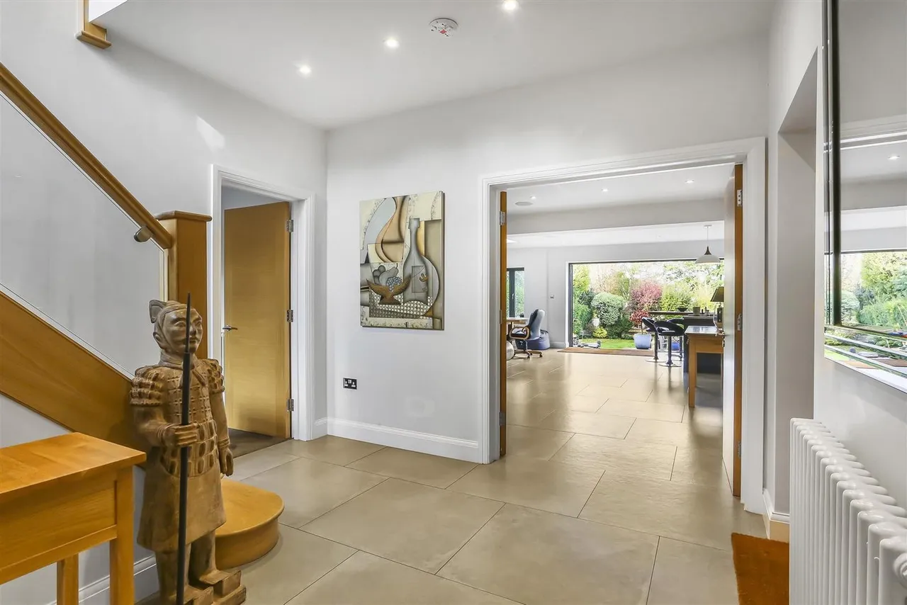 Shirley Avenue, South Cheam, SM2, photo 7
