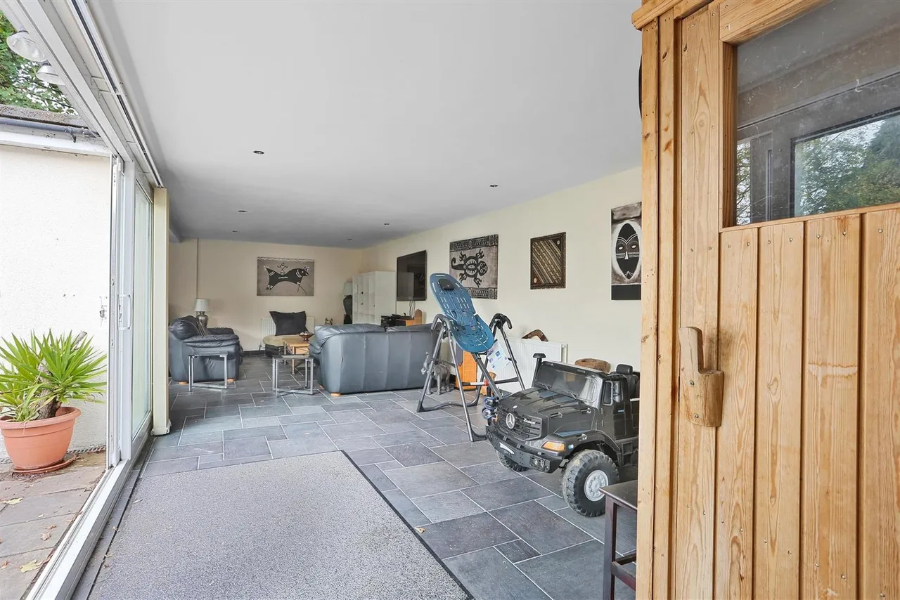 Shirley Avenue, South Cheam, SM2, photo 26