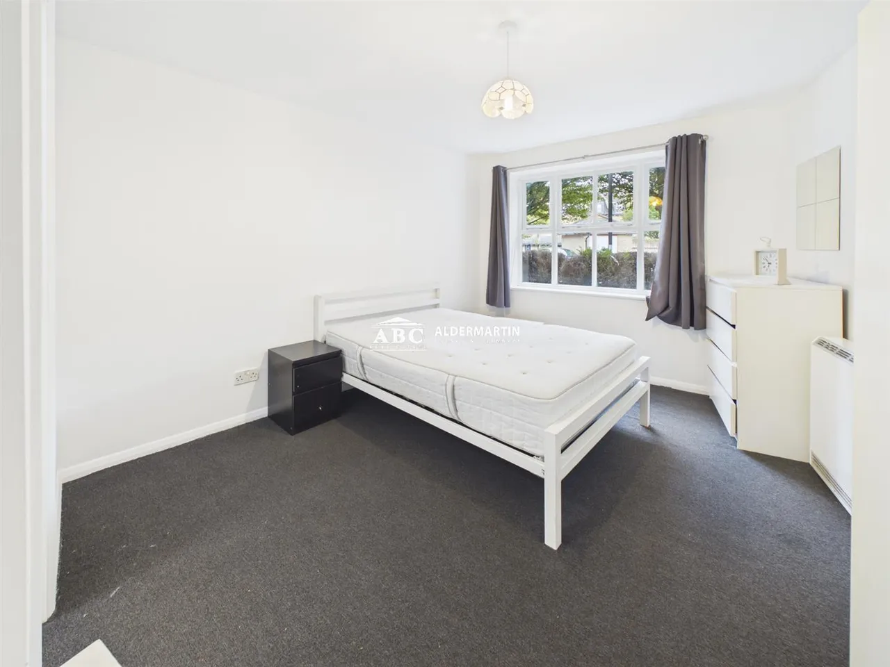 Chamberlayne Avenue, Wembley, photo 5