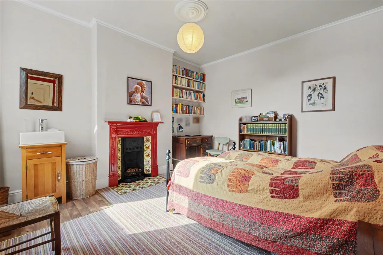 Holme Road, Lady Bay, NG2, photo 9