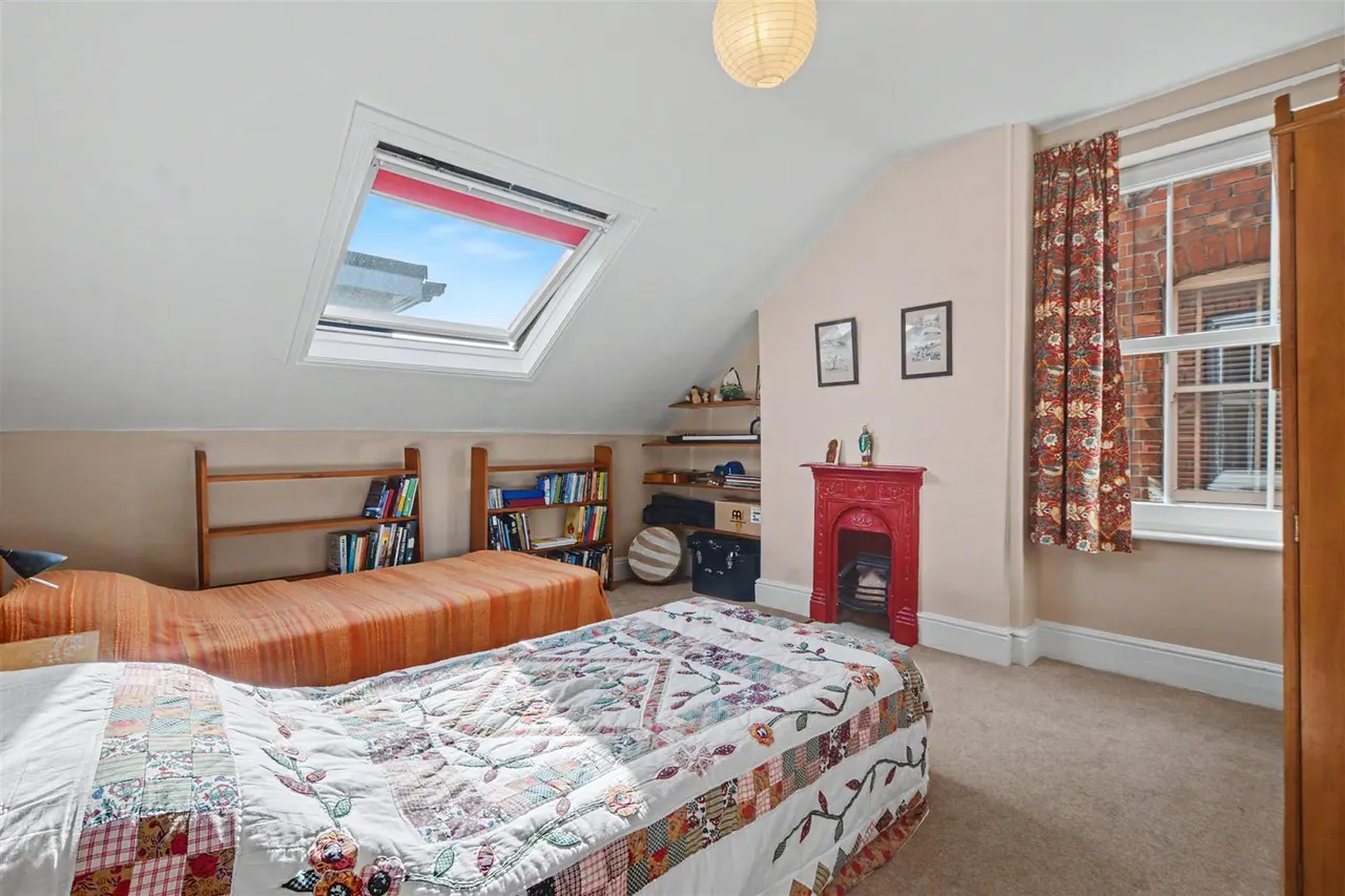 Holme Road, Lady Bay, NG2, photo 8