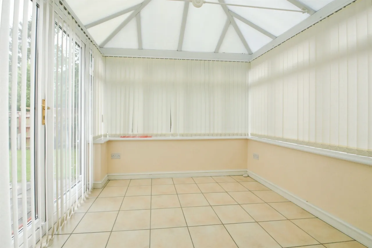 Rosewood Close, Yaxley, PETERBOROUGH, photo 7
