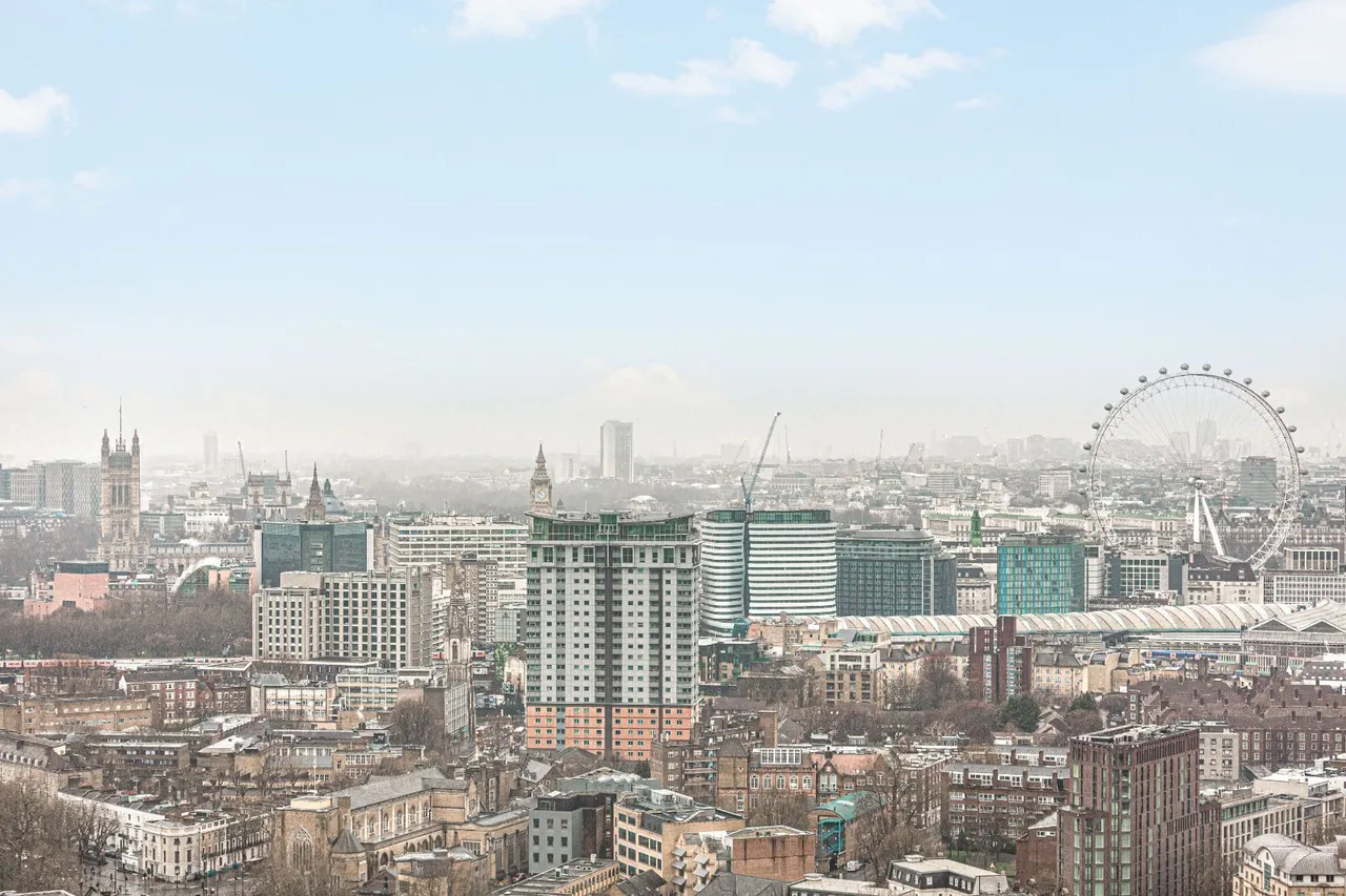 Southwark Bridge Road, London, SE1, photo 15
