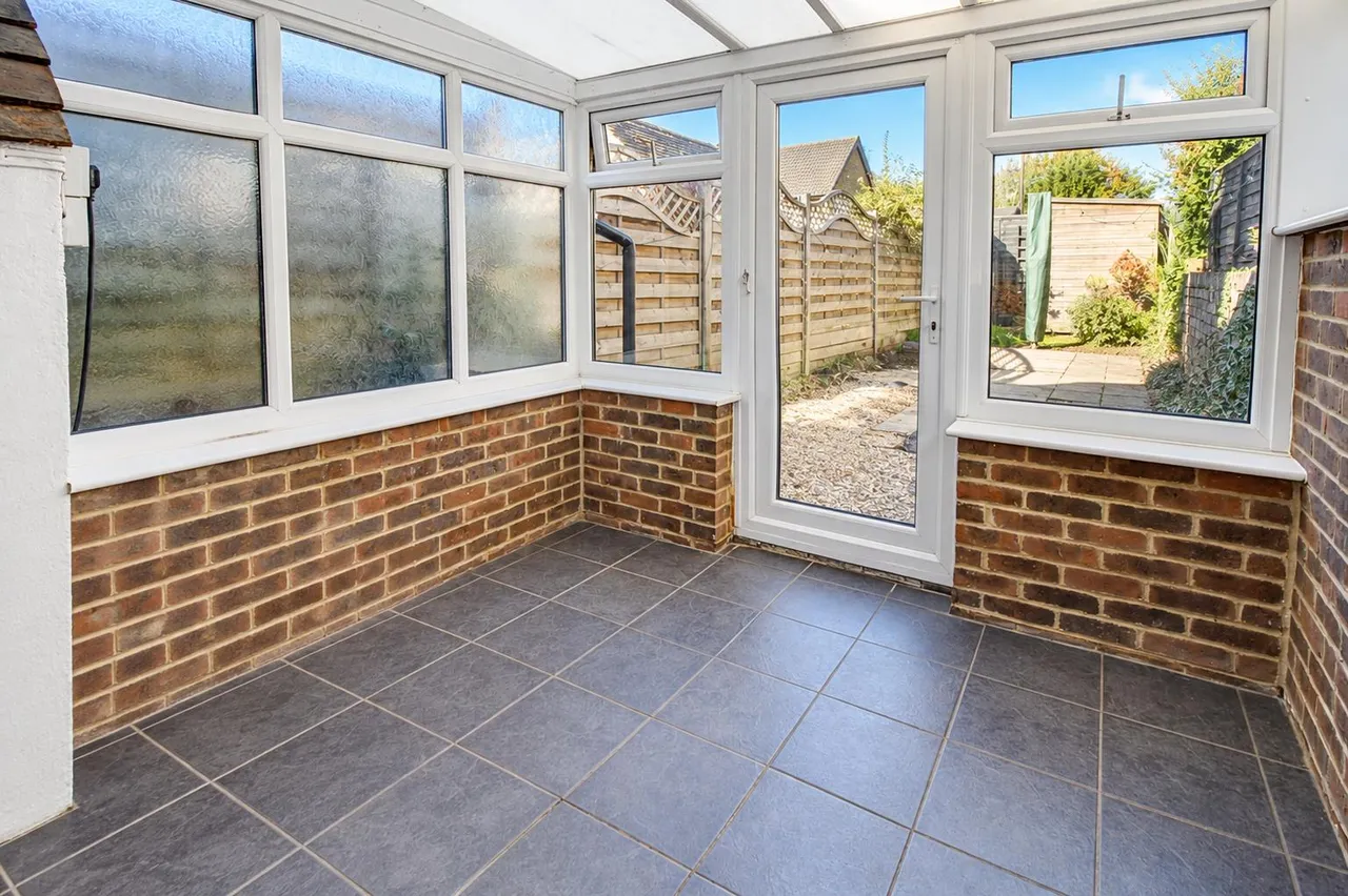 Howland Road, Marden, TN12, photo 6