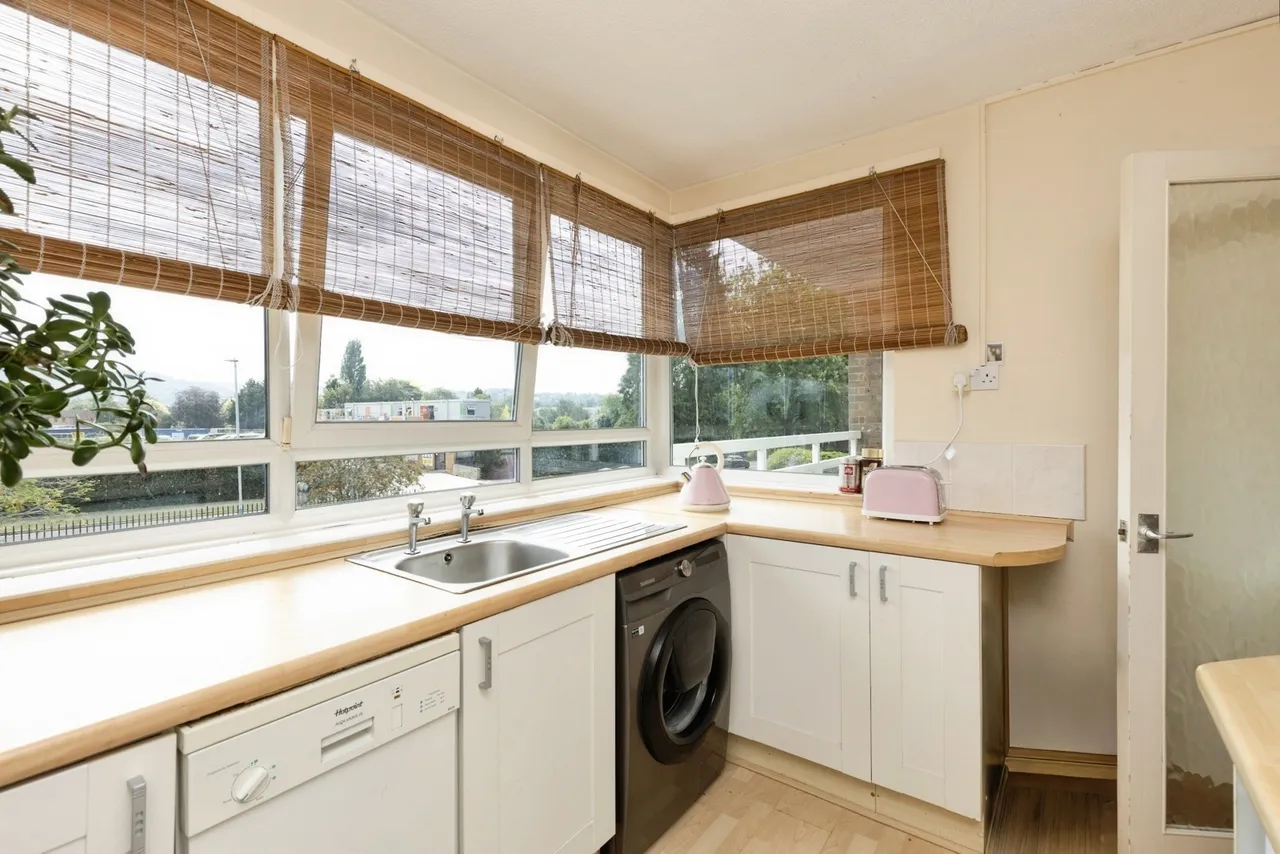 Albert Road, Cheltenham, GL52, photo 7