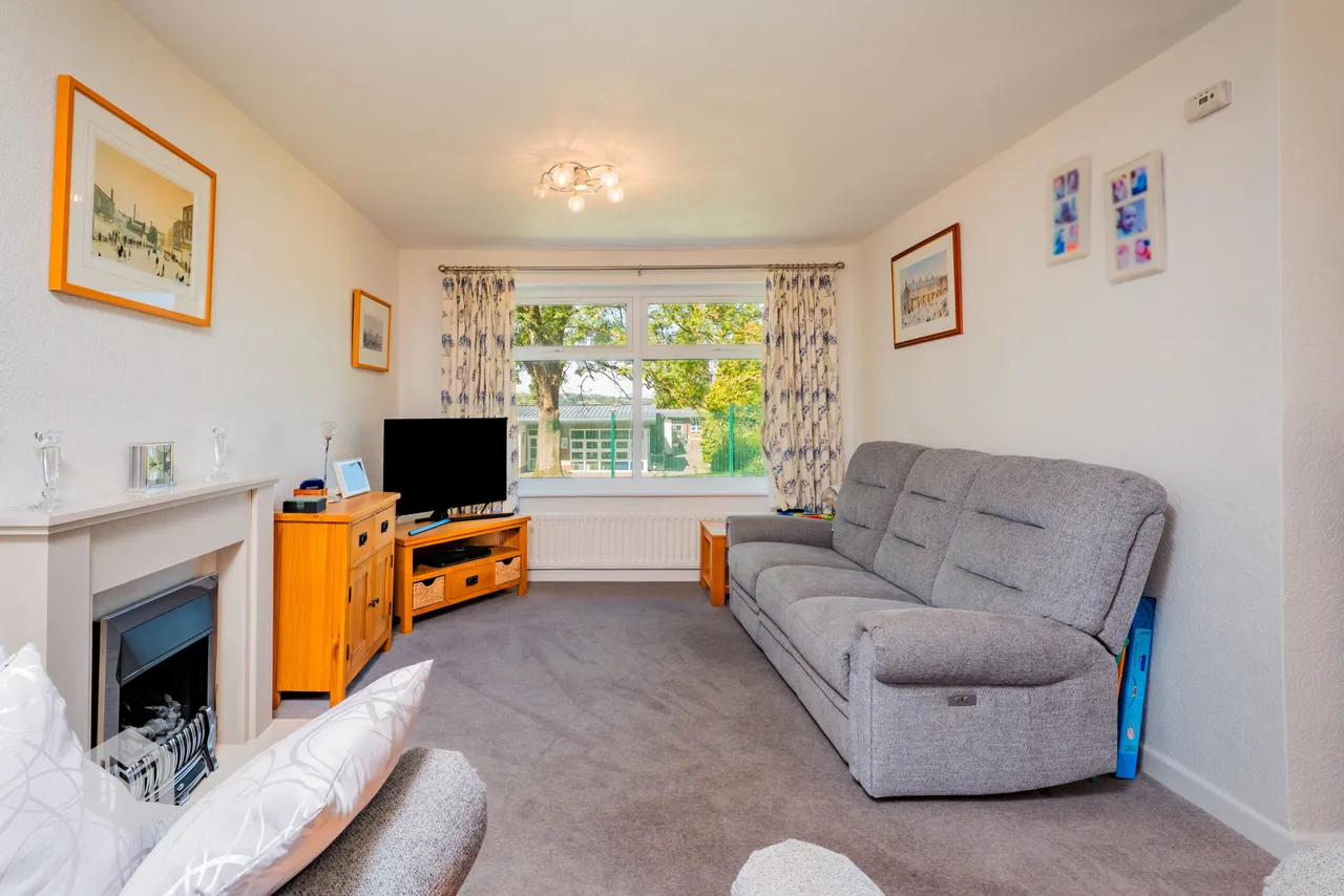 Sabden Close, Bury, BL9 5LR, photo 6
