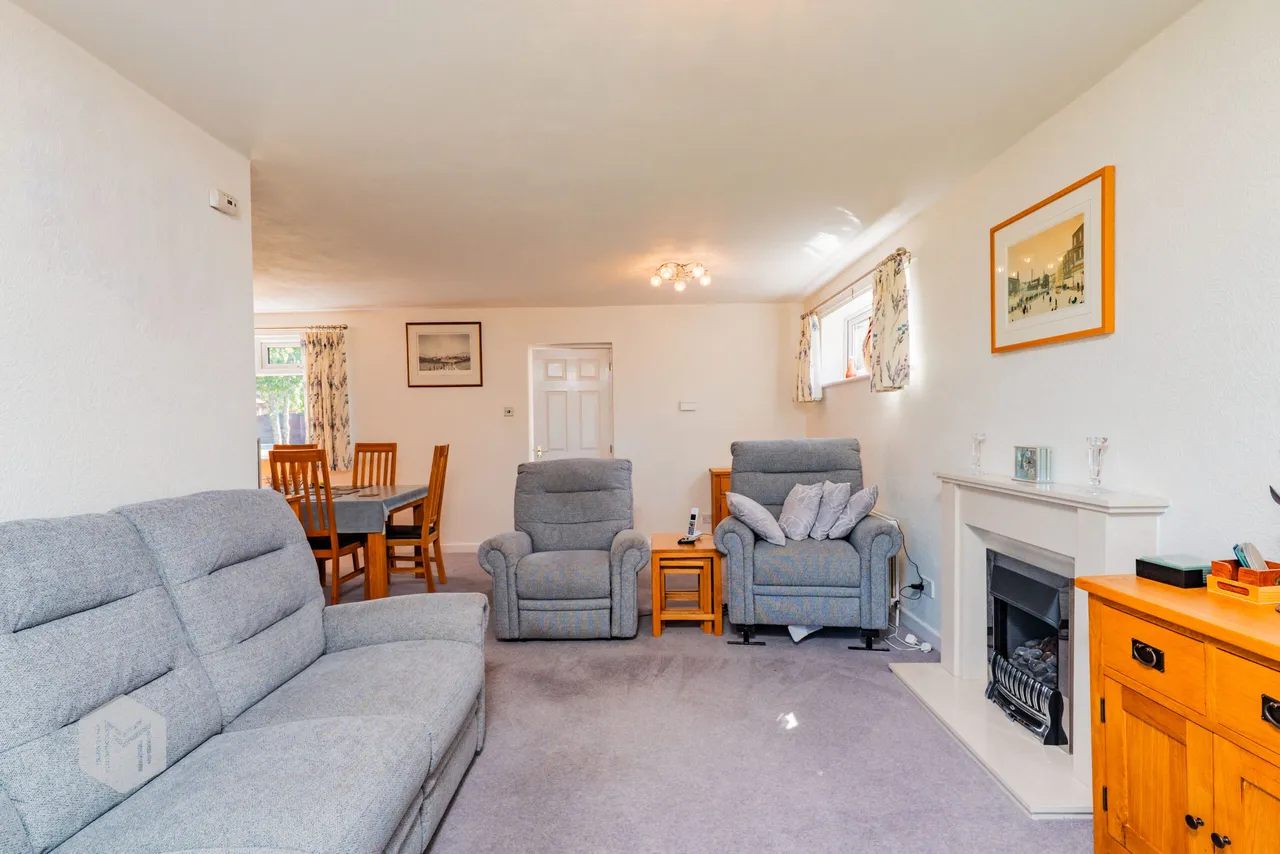 Sabden Close, Bury, BL9 5LR, photo 5