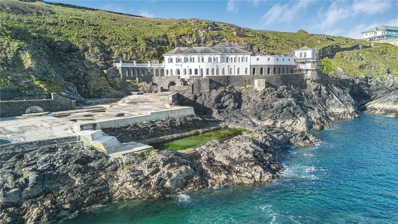 Esplanade Road, Newquay, TR7, photo 13
