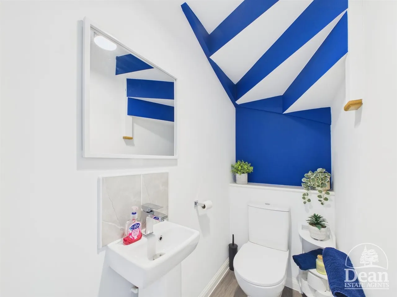 Cooke Way, Lydney, photo 5
