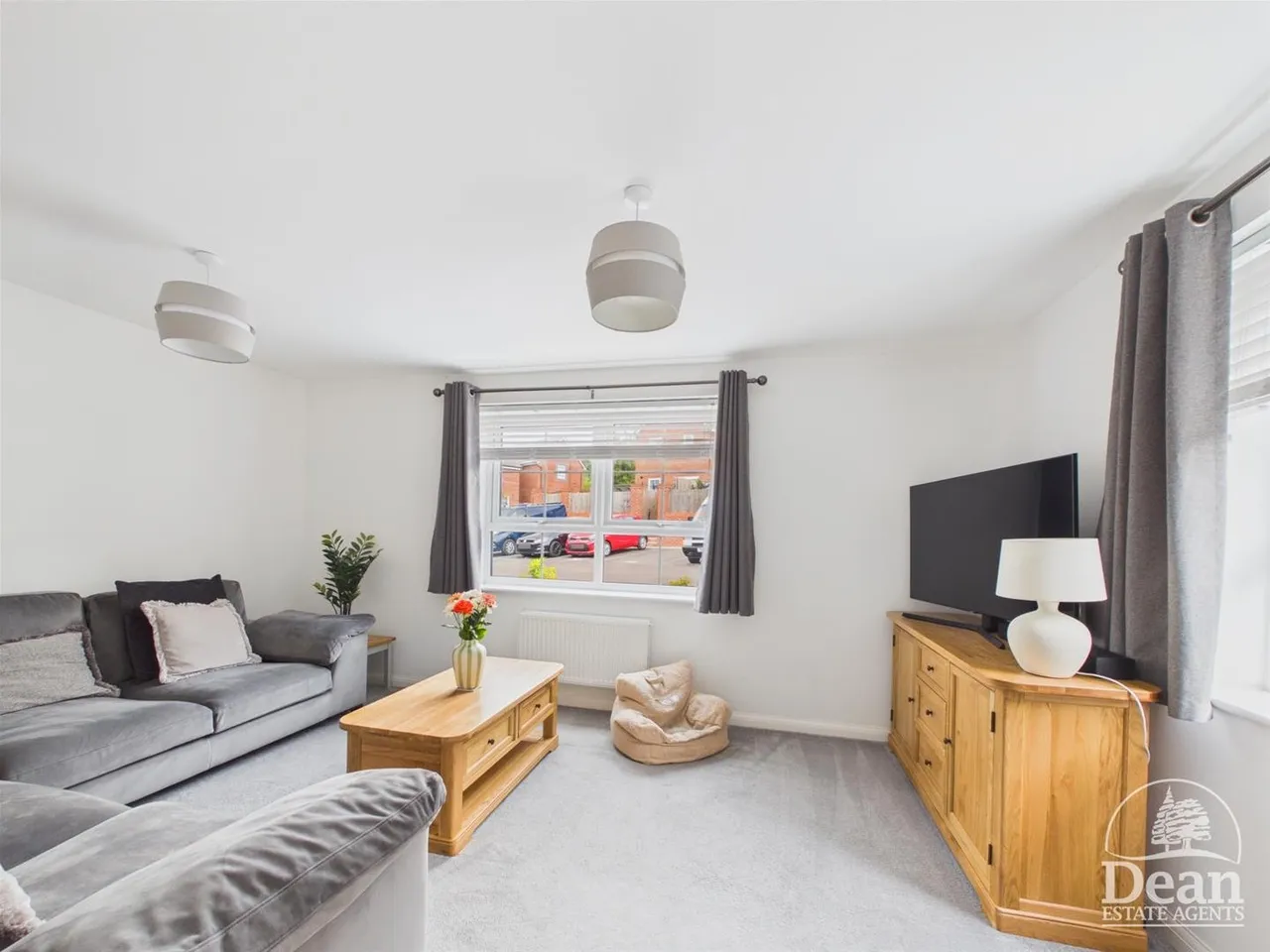 Cooke Way, Lydney, photo 4