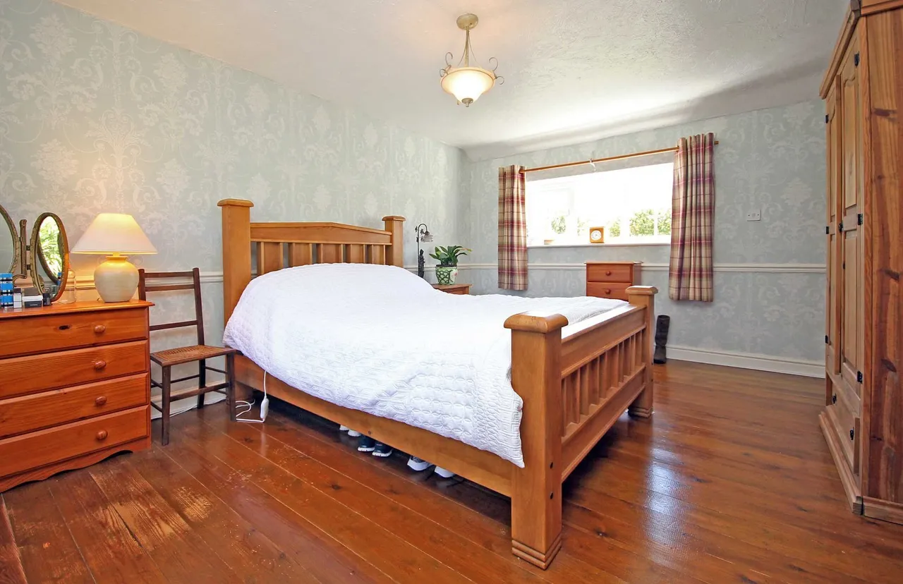 Dulas, LL70, photo 8