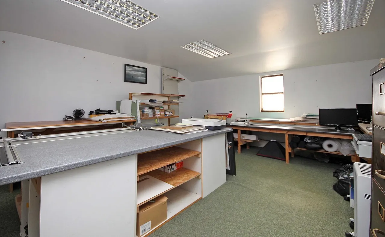 Dulas, LL70, photo 12
