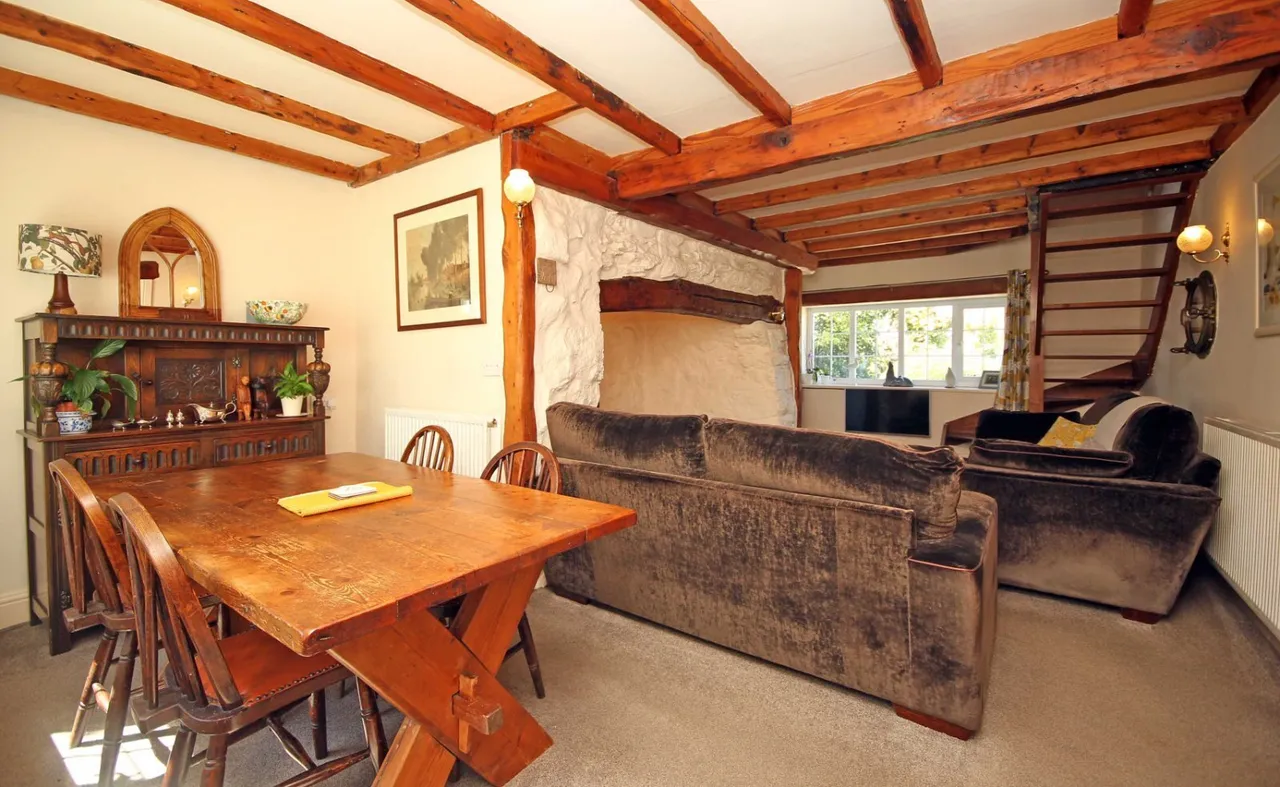 Dulas, LL70, photo 25