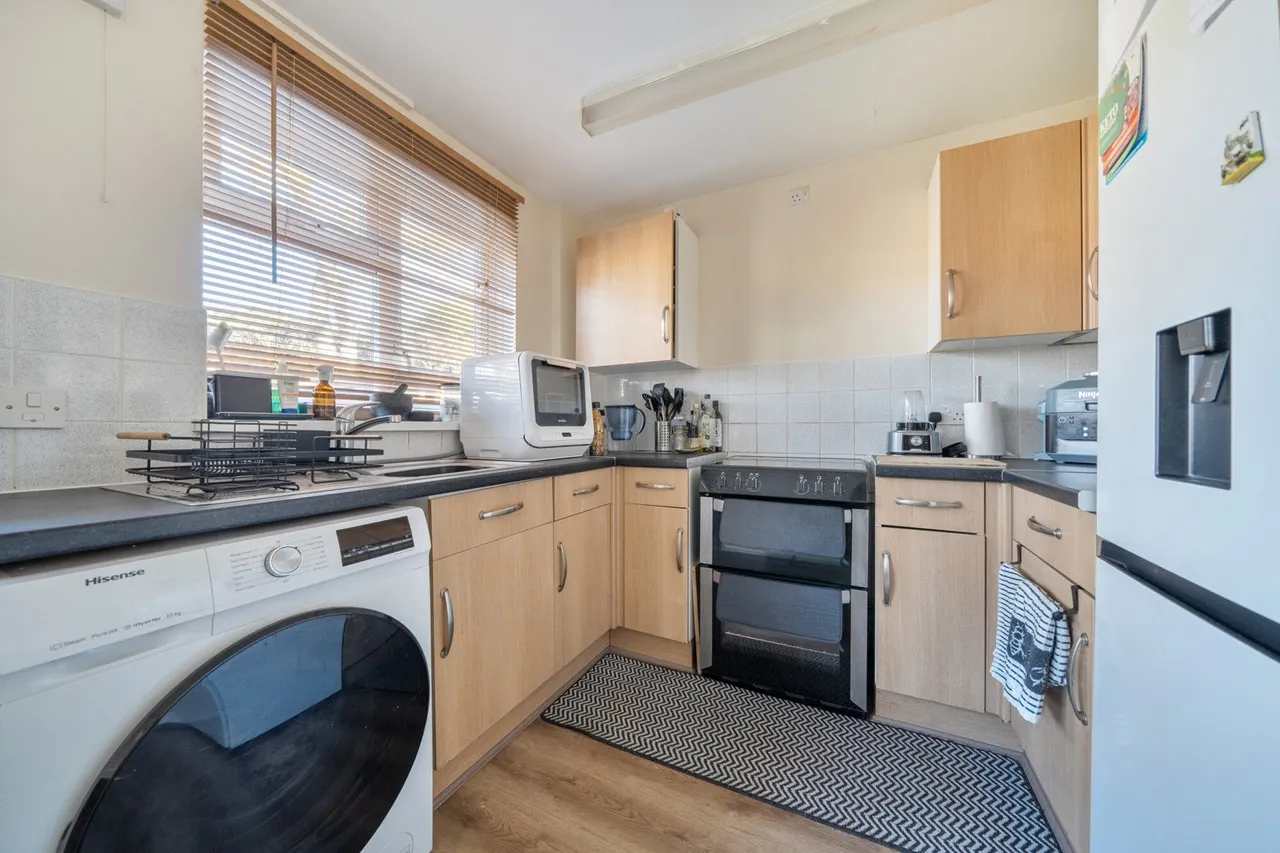 Melrose Close, SE12, photo 5