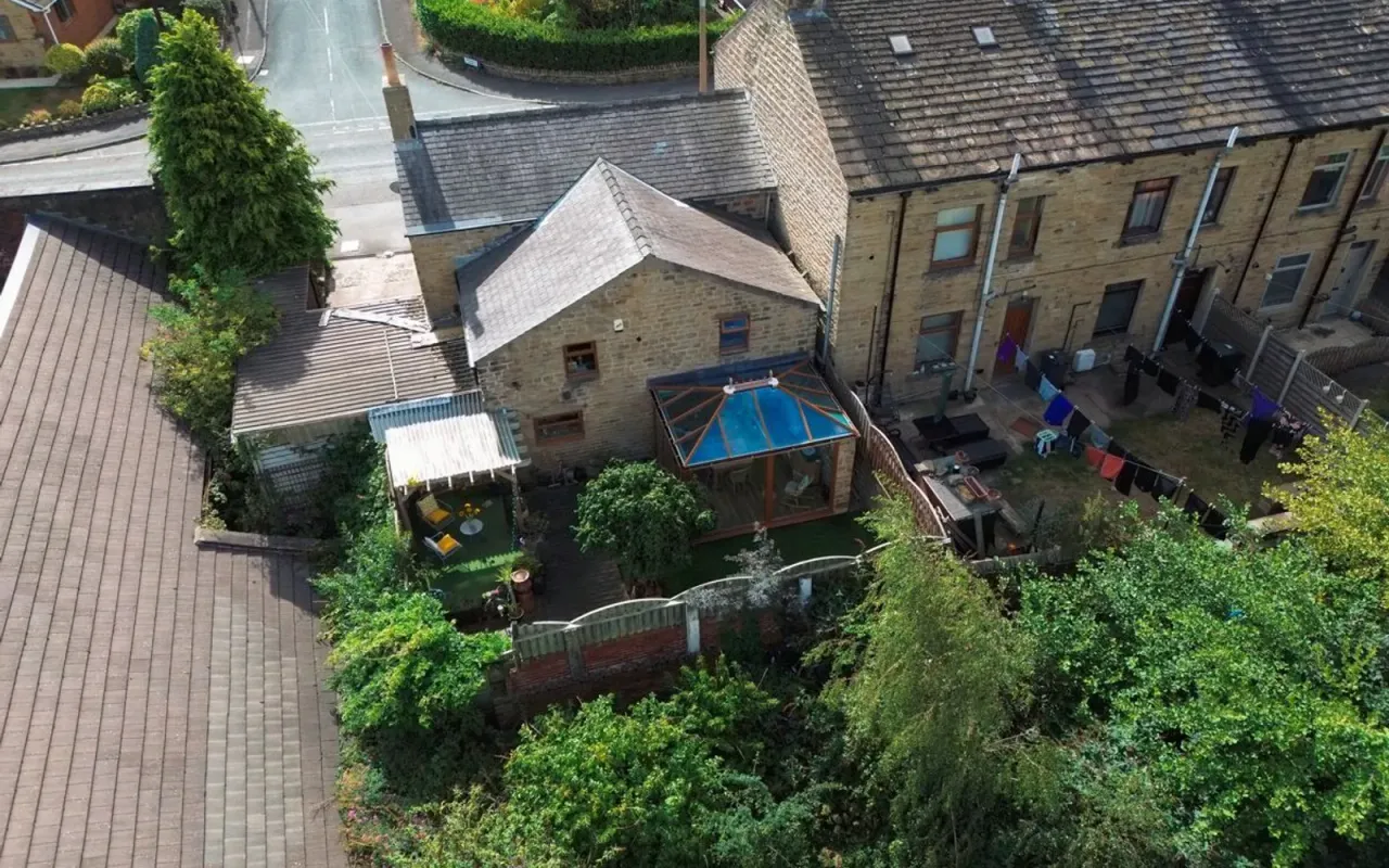 Spring Grove, Clayton West, Huddersfi..., photo 25