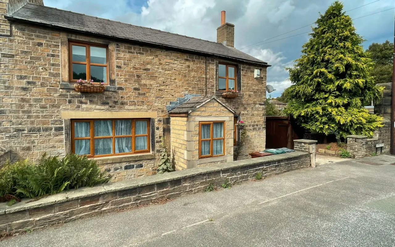 Spring Grove, Clayton West, Huddersfi..., photo 21