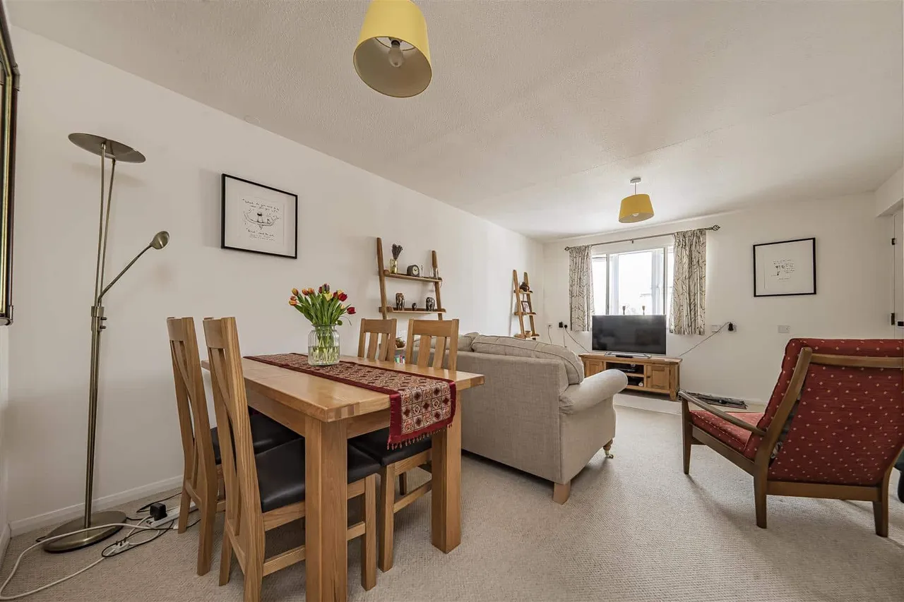 Horton Road, Datchet, Slough, SL3 9HJ, photo 3
